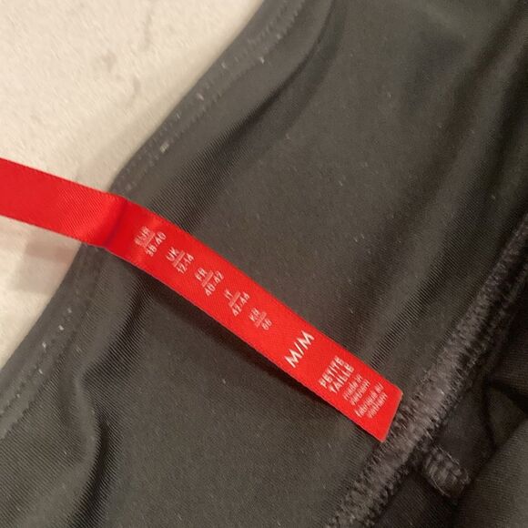 SPANX Ponte Ankle Leggings Form Cropped Fitting Tights Black Size medium - Picture 5 of 10